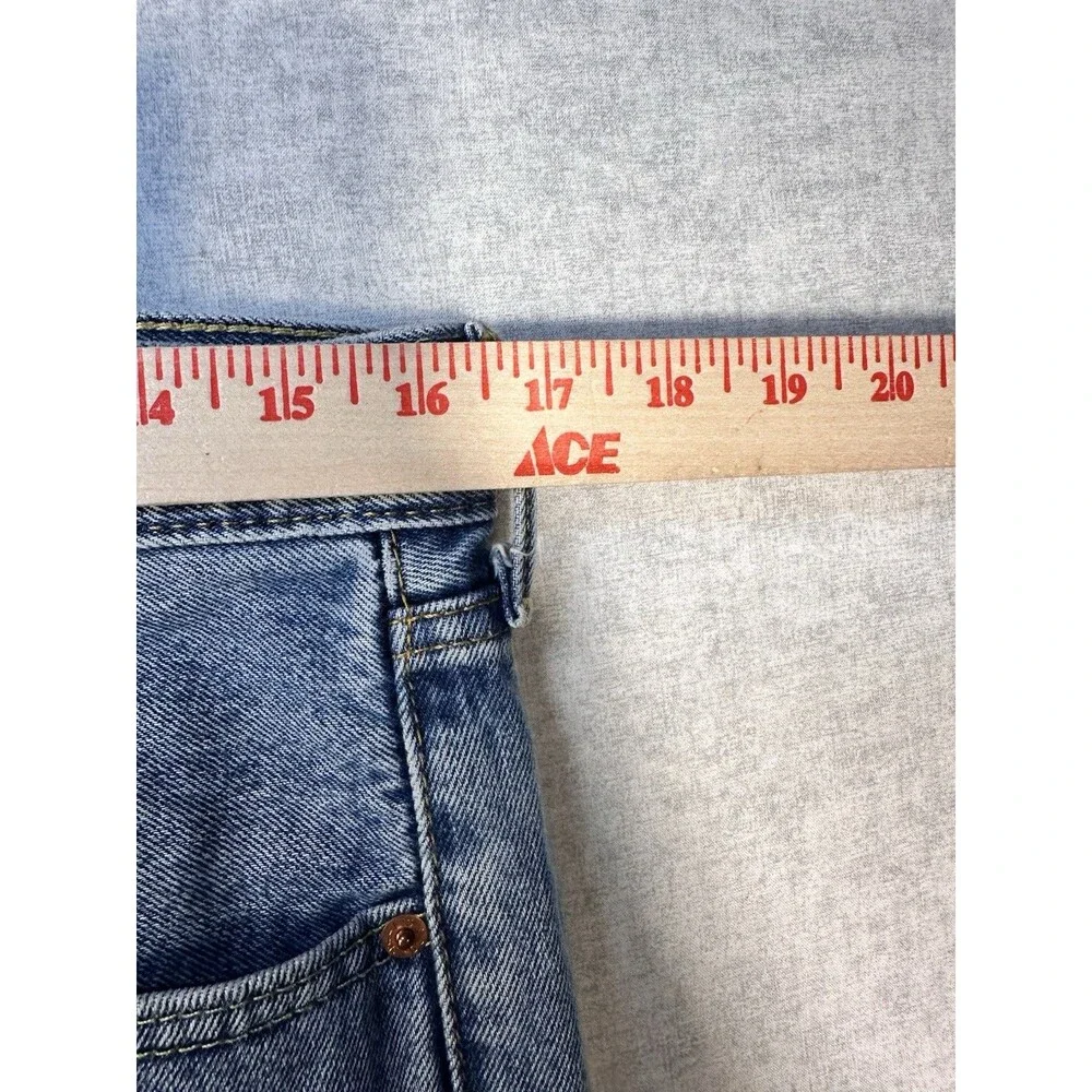 Levi's 505 Jeans Men's 33x32 Light Wash Denim Straight Leg Regular 100% Cotton